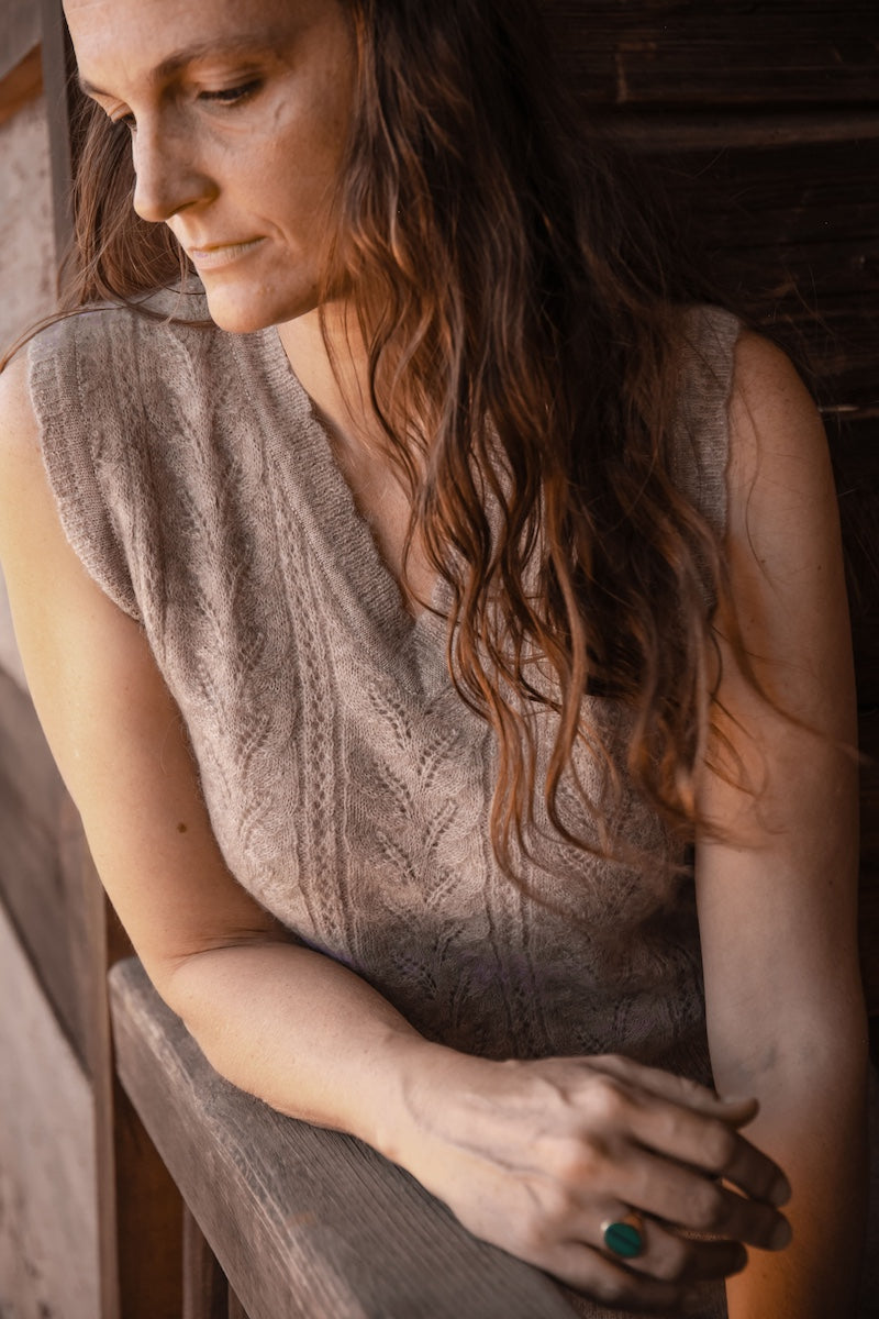Hestia vest - Alpaca Blend – 19” long
